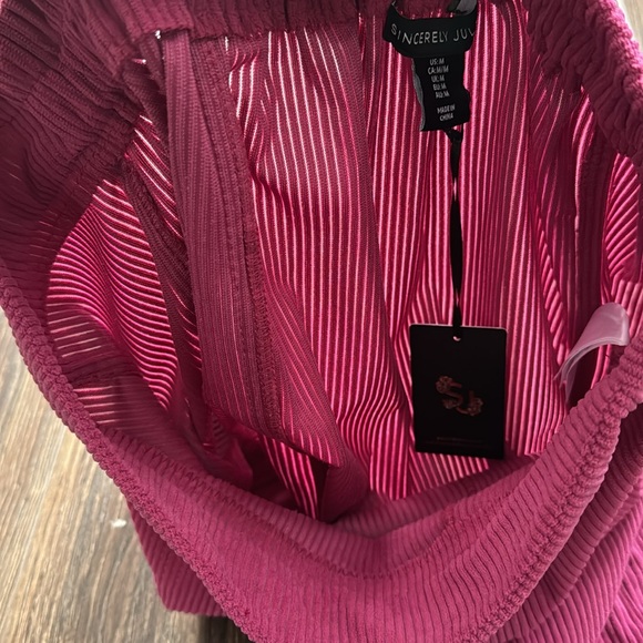 Skirt - Picture 5 of 5